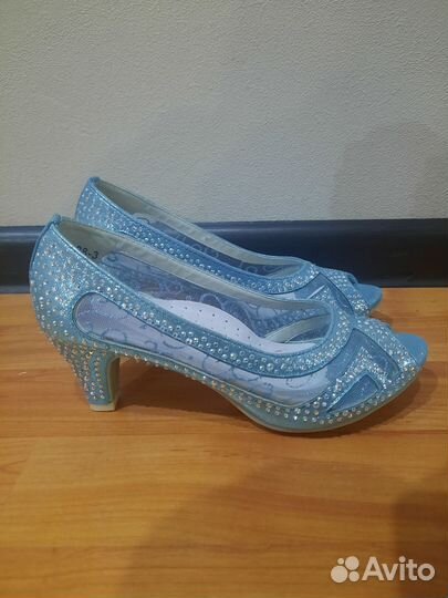 Туфли для девочки