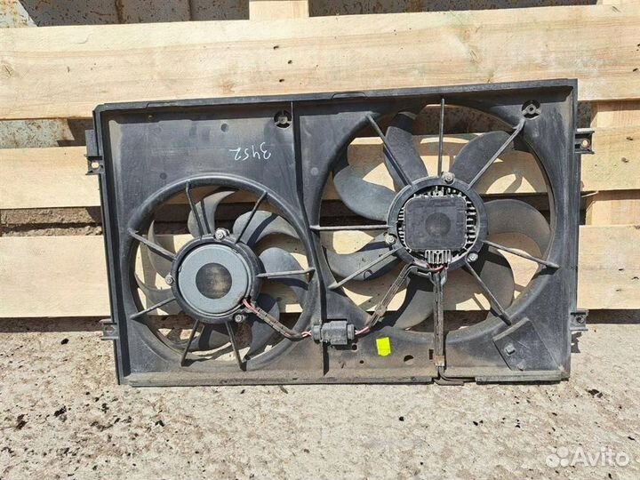 Вентилятор радиатора VW Passat (B6) 2005-2010