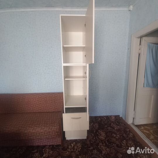 Шкаф