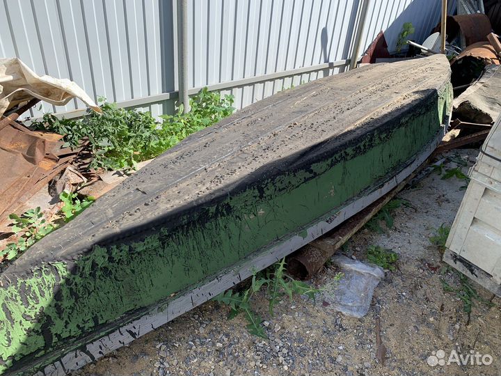 Продам лодку