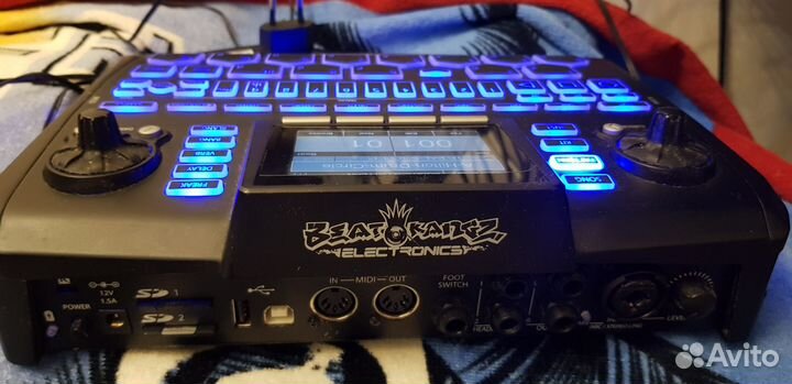 Beat Thang (Грувбокс, Сэмплер)