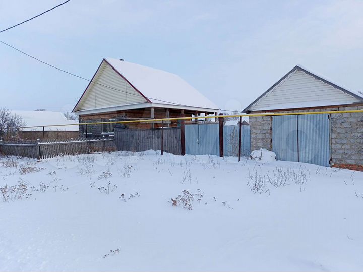 Дом 20 м² на участке 17,5 сот.