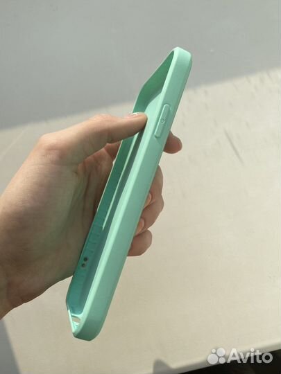 Чехол на iPhone 11