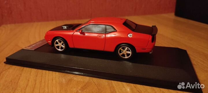 Модель 1/43 Dodge Challenger SRT10 Concept 2009