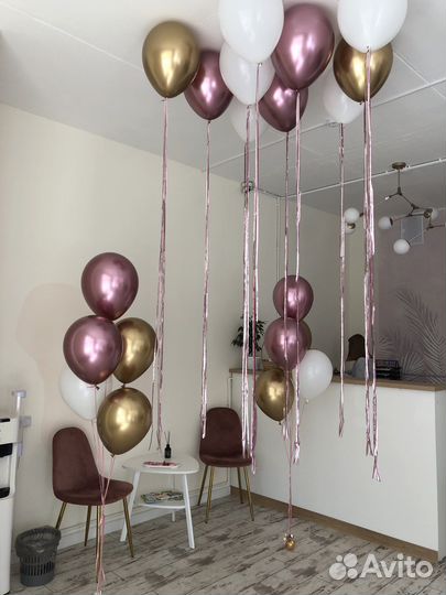 Оформление шарами входной группы, витрин