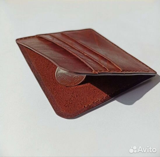 Кошелек (картхолдер)