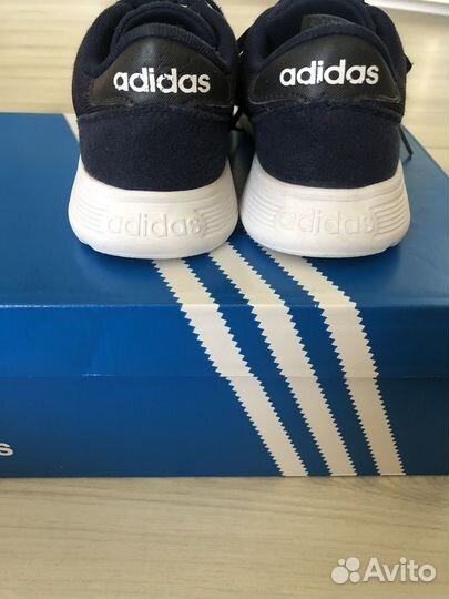 Кроссовки Adidas
