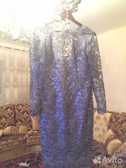 Платье вечернее