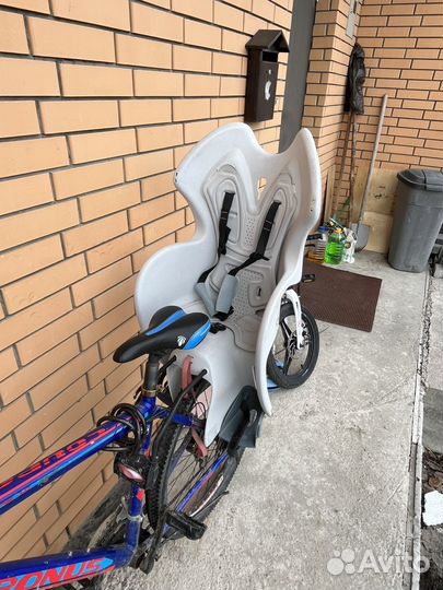 Детское кресло на велосипед