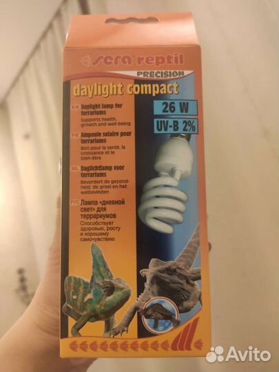 Ультрафиолетовая лампа для птиц, террариумов