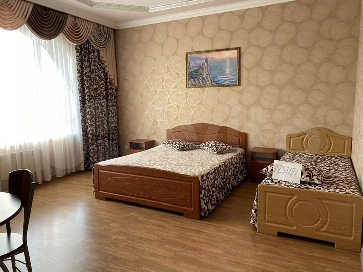 Дом 250 м² на участке 5 сот.