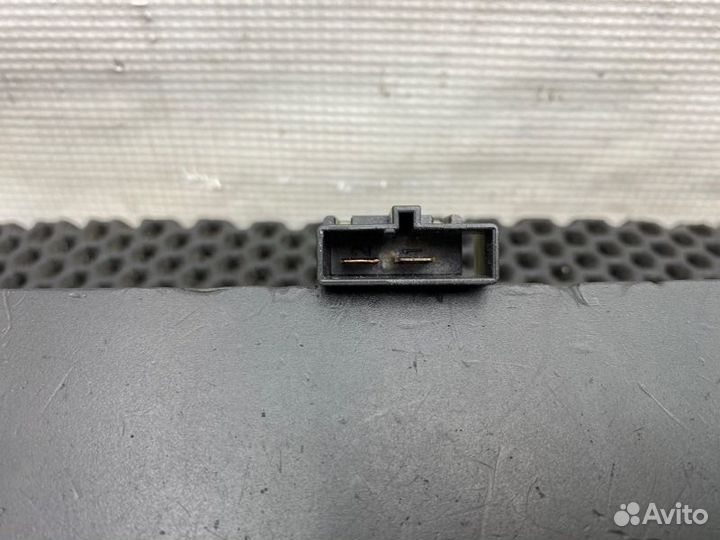 Выключатель стоп сигнала Hummer H3 L52 3.5 2006