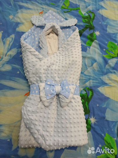Конверт-одеяло на выписку и комбинезон