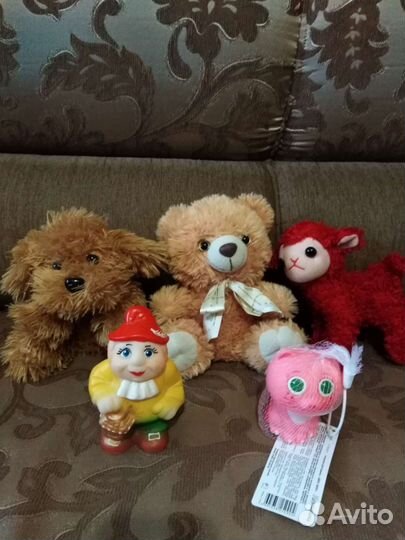 Мягкие игрушки, куклы