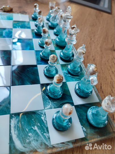 Шахматные фигуры и доска ручной работы под заказ