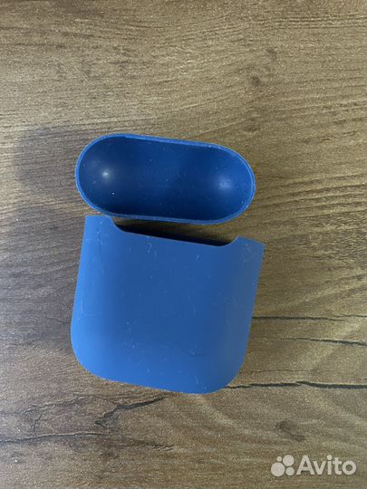 Чехлы на airpods 1/2