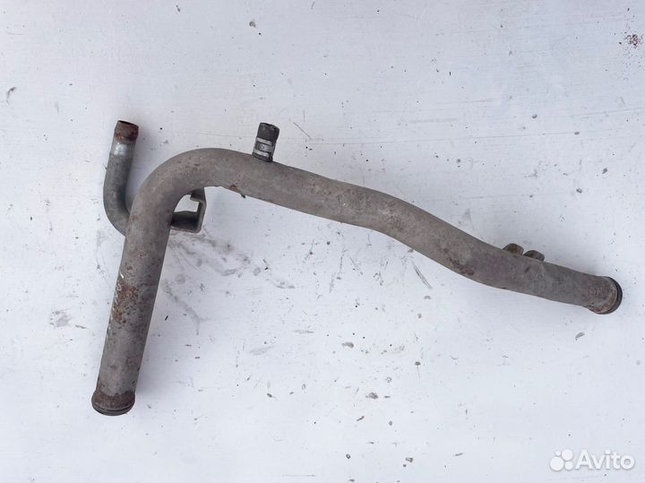 Патрубок охлаждения Mitsubishi Lancer 9