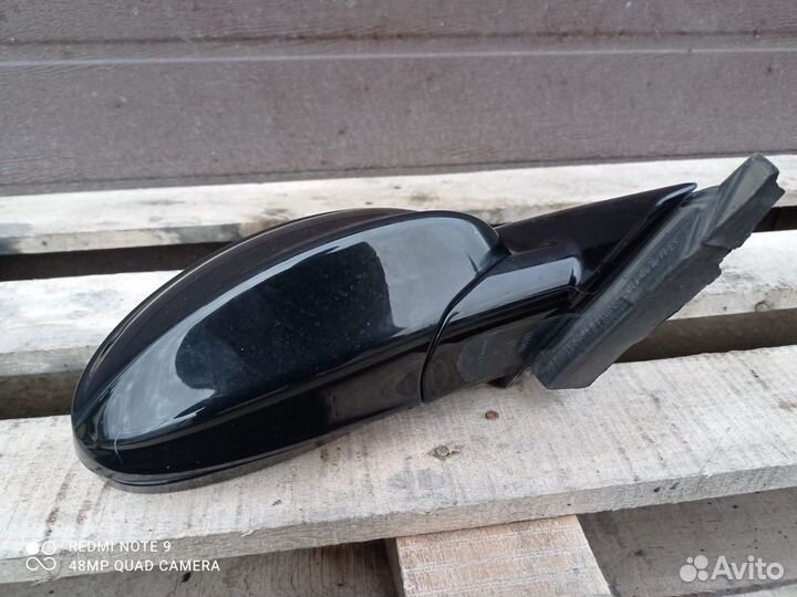 Зеркало правое Bmw E90