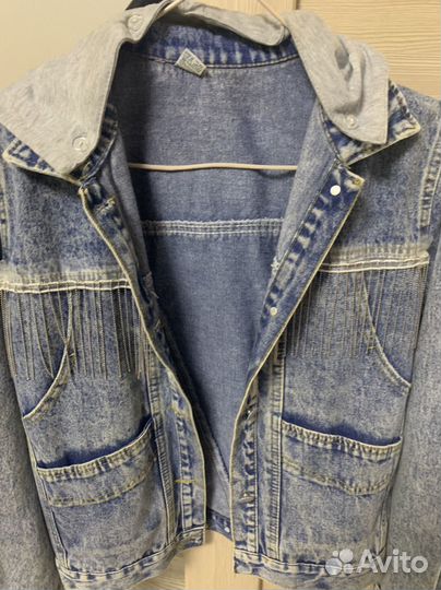 Джинсовая куртка