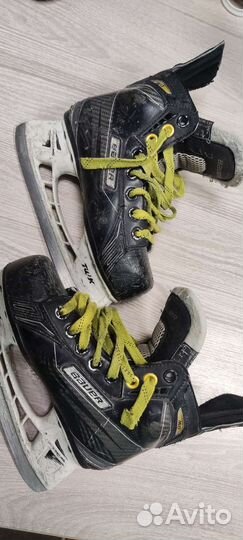 Хоккейные коньки bauer