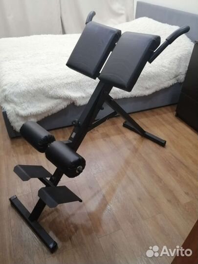 Тренажер для гиперэкстензии