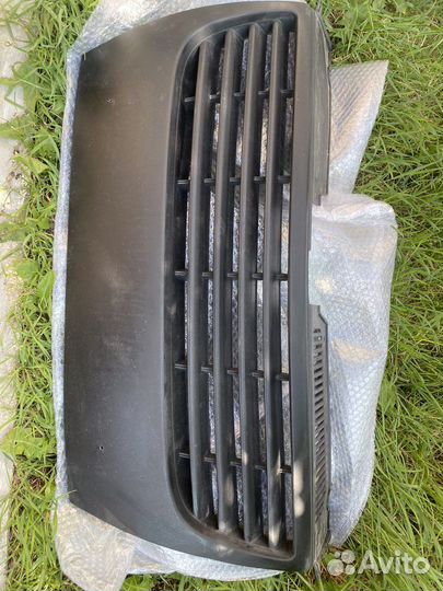 Решетка радиатора Volkswagen Passat b6