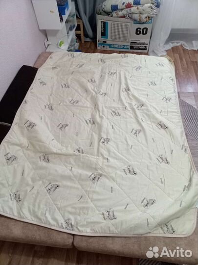Одеяла лотом