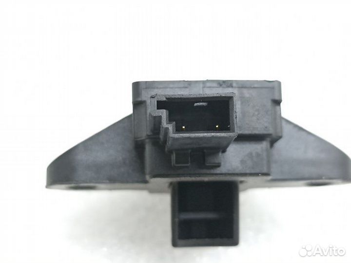 Датчик удара передний правый Mercedes-Benz S-Class