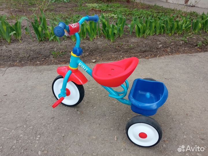Велосипед трёхколёсный