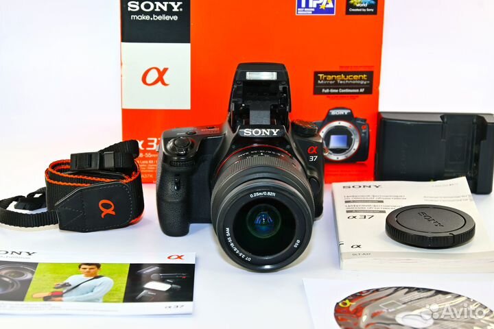 Sony A37 16.2MP цифрозеркалка Kit DT SAM II 18-55