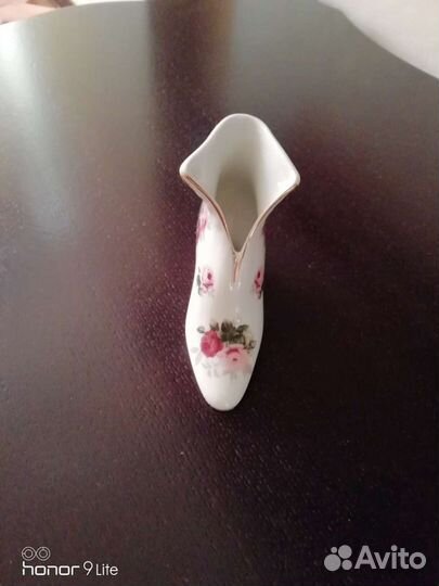 Туфелька фарфор, звонить через авито