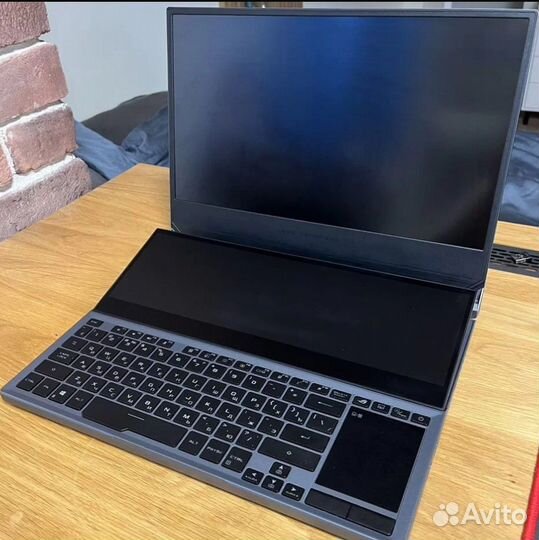 Asus Rog Zephyrus duo 15