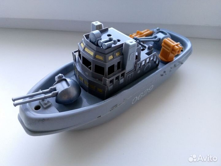 Модель корабля