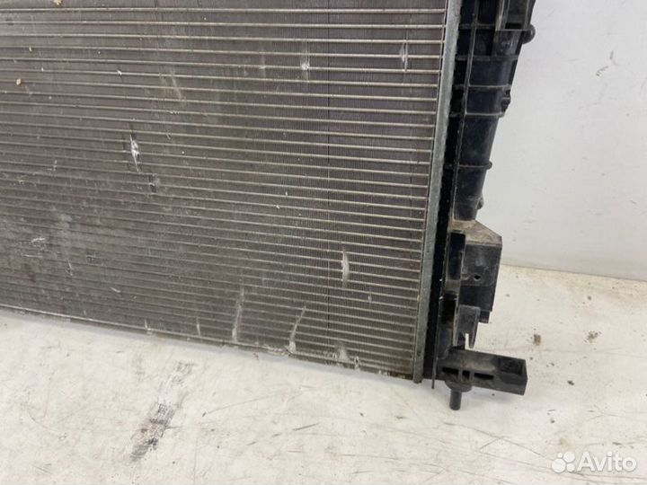 Радиатор охлаждения Renault Kaptur 2016