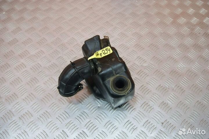 Корпус воздушного фильтра Suzuki Intruder 400