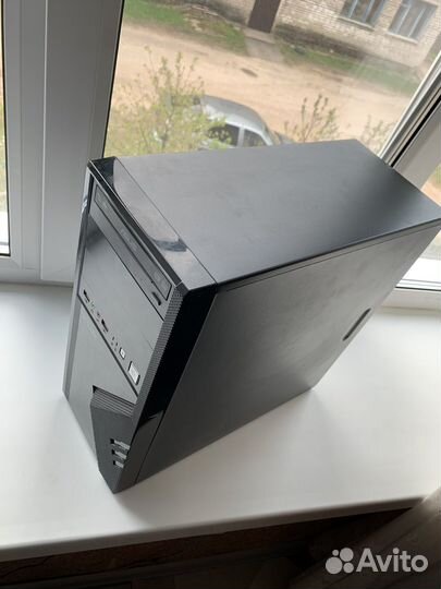 Компьютер средней комлектации