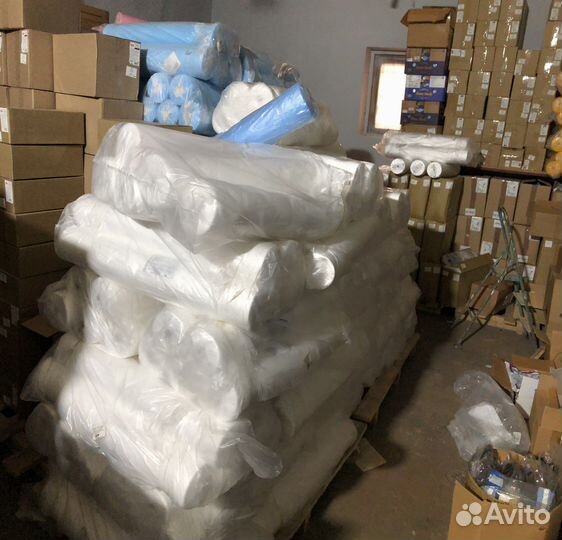 Одноразовые простыни в рулоне