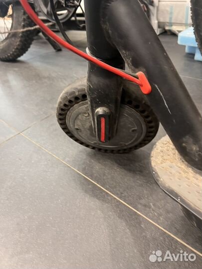 Самокат Xiaomi m365 pro на запчасти