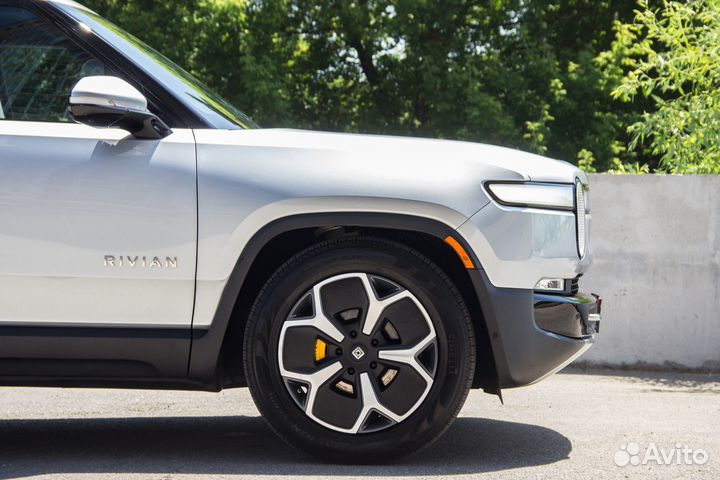 Rivian R1T 760 л.с. AT, 2023, 11 230 км