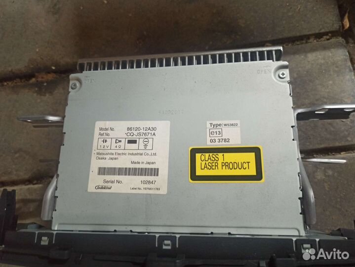 Штатная магнитола на toyota corolla 150