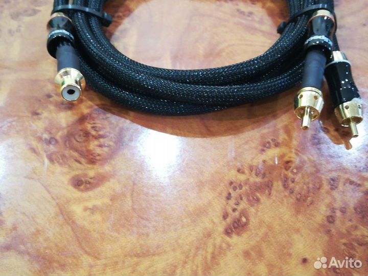 Yразветв 2м подкл Саб Klipsch 1rca/мама-2rca/папа