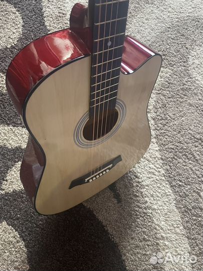 Акустическая гитара новая