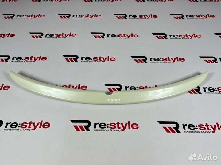 Спойлер Toyota Vitz 90 B1564