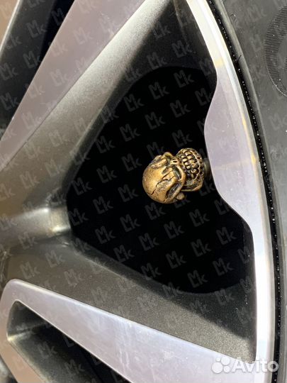 Колпачки на ниппель авто, мото и вело колес