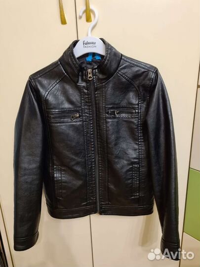 Куртка экокожа 134р