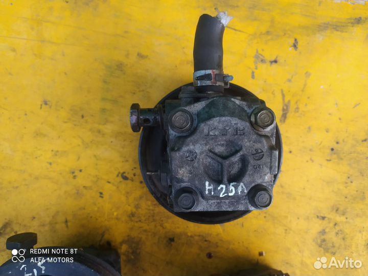 Насос гур на Suzuki Grand Vitara 97-05 г.в. бу