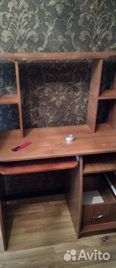 Компьютерный стол