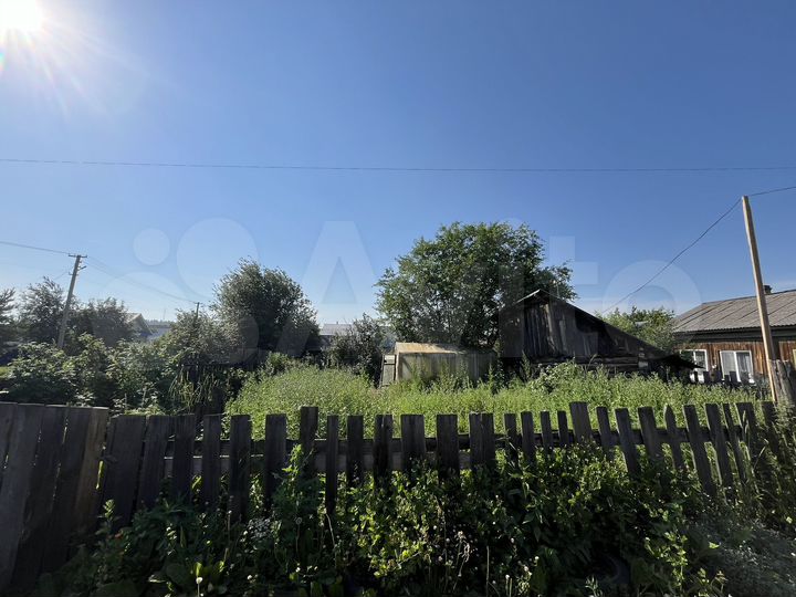 Дом 32,4 м² на участке 4 сот.