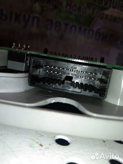 Плафон салонный LADA xray