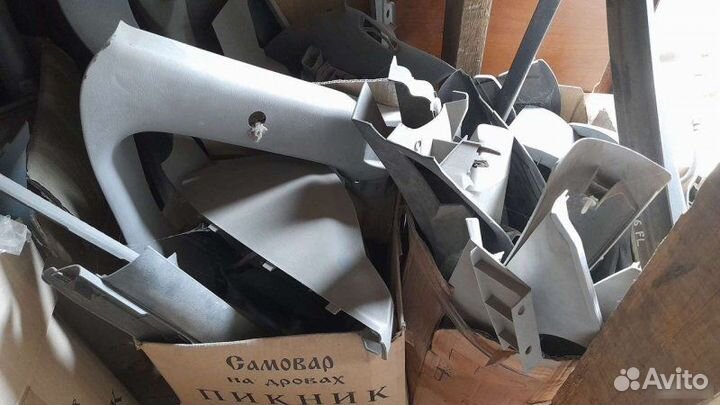 Пластик салона Hyundai Solaris 2010-2014